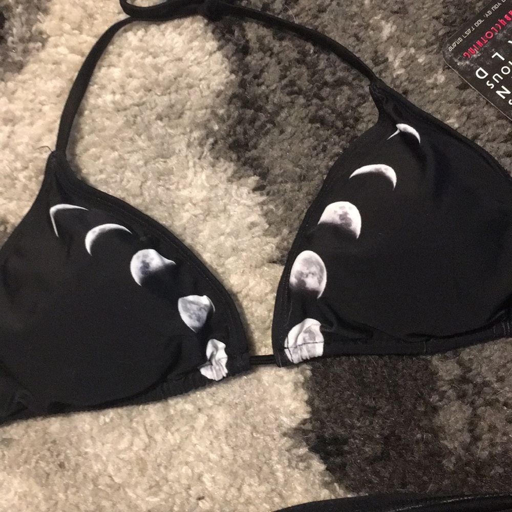 Moon Phases String Bikini Set 🌛🌝🌜 - Picture 2 of 3